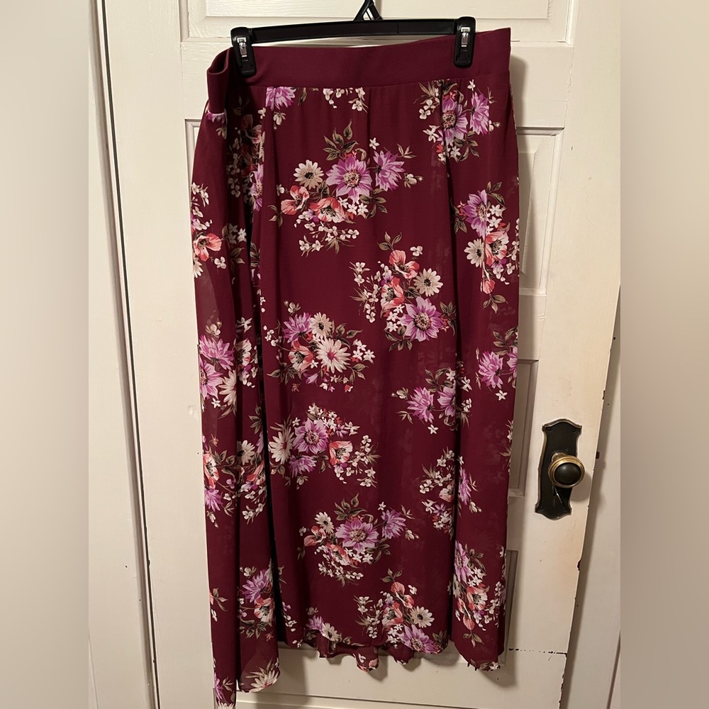 Torrid burgundy floral chiffon maxi w/short